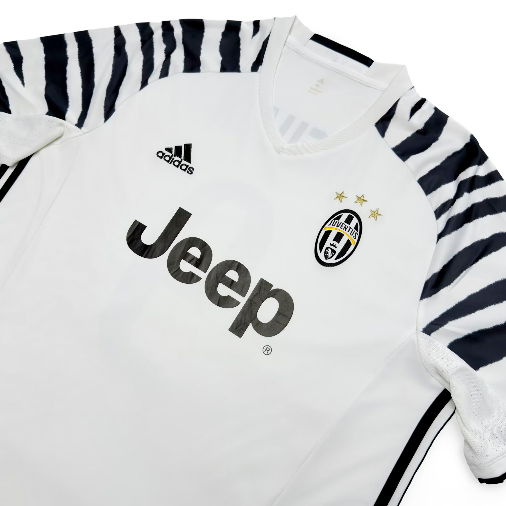 Juventus 2016/17 Third Shirt | Higuaín #9 | adidas