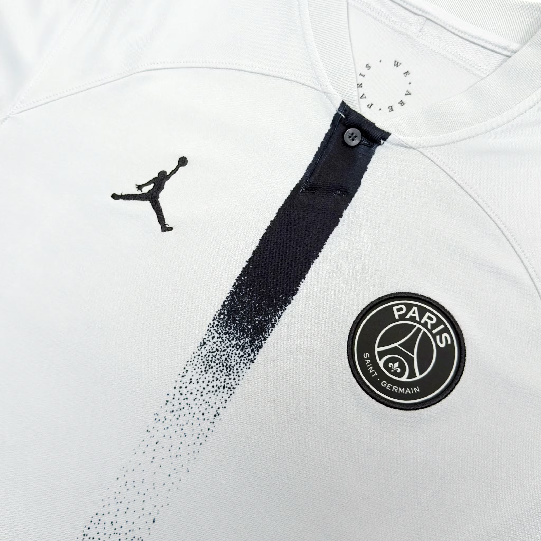 PSG 2022/23 Away Shirt | Nike